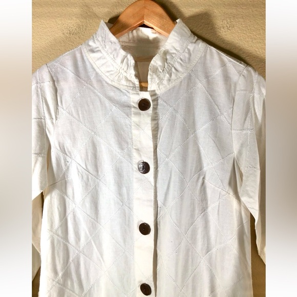 Soft Surroundings Brinley Shirt Textured Linen Blend in White - Picture 4 of 9